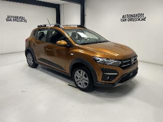 Vaurioauto  passenger cars Dacia Sandero LPG+ESSENCE /STEPWAY 2022/4