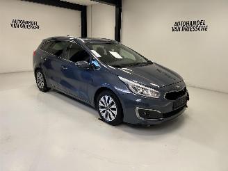 Voiture accidenté Kia Cee d  2018/3