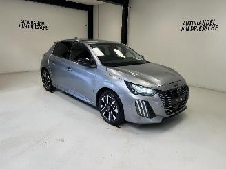 krockskadad bil auto Peugeot 208 ALLURE 2024/2