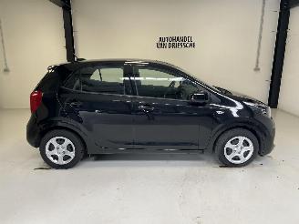 Kia Picanto 13/03/2023 picture 2
