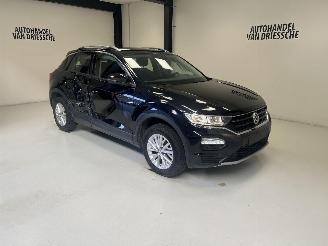 Vaurioauto  passenger cars Volkswagen T-Roc STYLE 2020/6