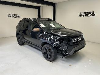 krockskadad bil auto Dacia Duster EXTREME 2023/11