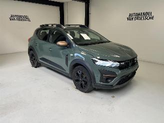 Vaurioauto  passenger cars Dacia Sandero EXTREME 2023/6