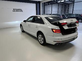 Audi A4 S-TRONIC picture 5