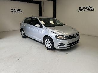 krockskadad bil auto Volkswagen Polo DSG 2020/12