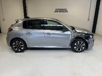 Peugeot 208 ALLURE picture 4