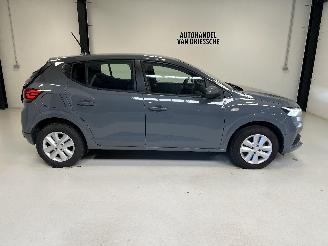Dacia Sandero LPG+ESSENCE picture 2