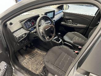 Dacia Sandero LPG+ESSENCE picture 10