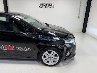 Renault Clio  picture 3