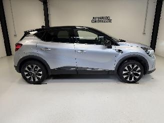 Voiture accidenté Renault Captur INTENS 2023/5