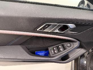 BMW 1-serie M-PACK picture 13
