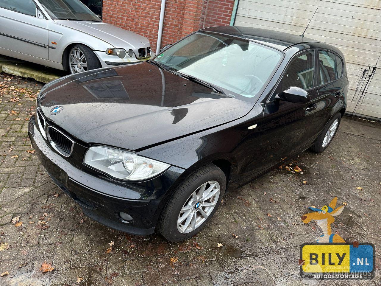 BMW 1-serie E87 116i N45 black-sapphire metallic (475)