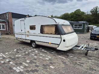 skadebil caravan Solifer  500 1990/1