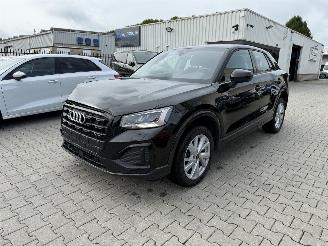 damaged passenger cars Audi Q2 40 TFSi / Quattro S-Tronic 2024/10