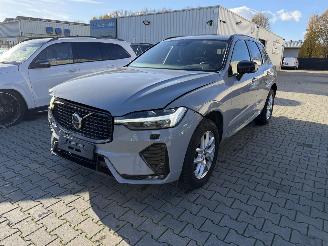 krockskadad bil auto Volvo Xc-60 T6 ultra dark awd / Panorama/ Luchtvering 2025/2
