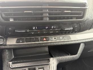 Citroën SpaceTourer 2.0 HDI 130 kw Plus M picture 14