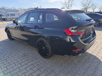 BMW 3-serie 318 d Touring picture 6