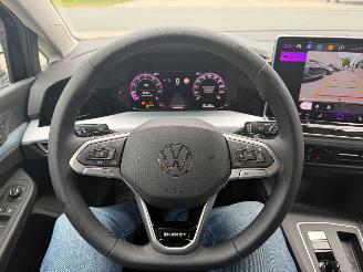 Volkswagen Golf 1.5 eTSI 110kw energy picture 8