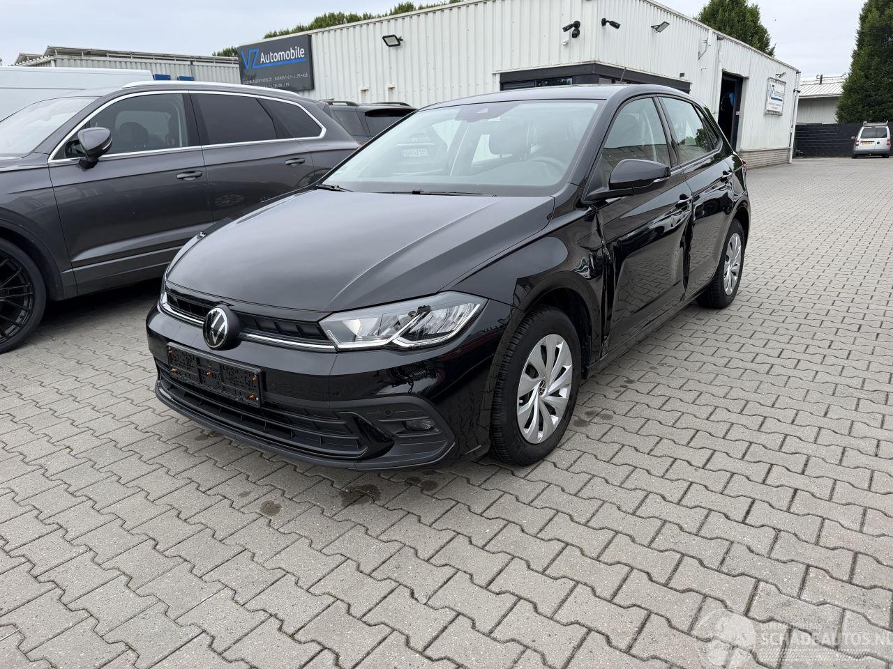 Volkswagen Polo VI 1.0 TSI Live Navi