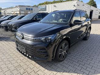 Schadeauto Volkswagen Tiguan 2.0 TDI 142 kw 4Motion R-Line / Panorama 2026/3