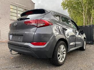 Hyundai Tucson 1.6 I picture 15