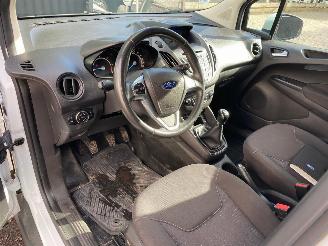 Ford Courier 1.5 TDCI picture 21
