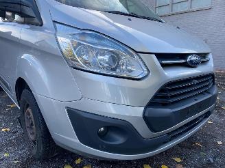 Ford Transit Custom 2.2TD picture 3