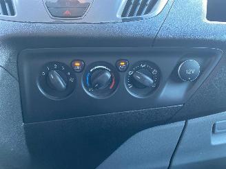 Ford Transit Custom 2.2TD picture 23