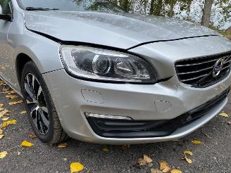 Volvo V-60 V 60 KINETIC picture 3