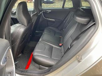 Volvo V-60 V 60 KINETIC picture 21