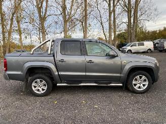 damaged passenger cars Volkswagen Amarok 4X4 2014/8