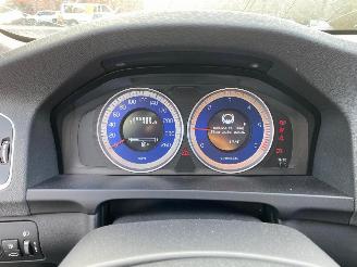 Volvo V-60 V 60 R-DESIGN picture 30