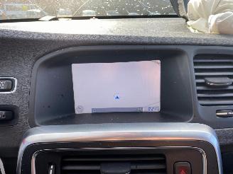 Volvo V-60 V 60 R-DESIGN picture 31