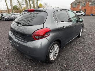 Peugeot 208 208 ALLURE picture 17