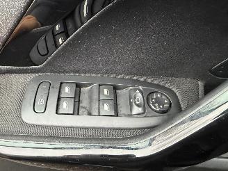 Peugeot 208 ALLURE picture 32