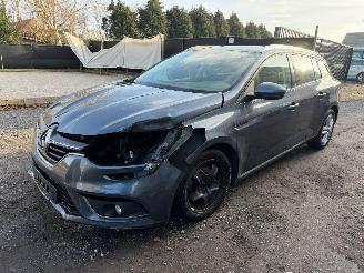 Renault Mégane 1.5 CDTI picture 11