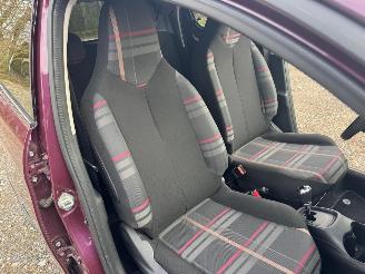 Peugeot 108 1.0 picture 21