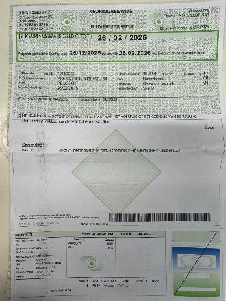 Peugeot 108 1.0 picture 32