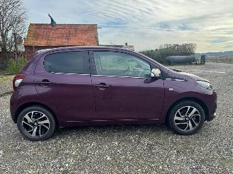 Peugeot 108 1.0 picture 1