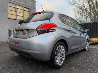 Peugeot 208 1.2 I picture 15