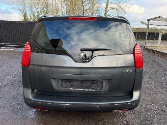 Peugeot 5008 ALLURE picture 18