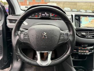 Peugeot 208 ALLURE picture 25