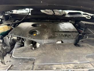 Volvo V-40 V 40 KINETIC picture 5