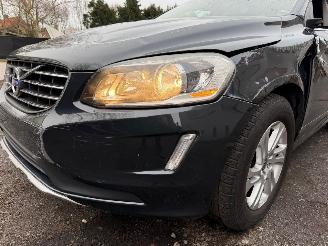 Volvo Xc-60 MOMENTUM picture 10