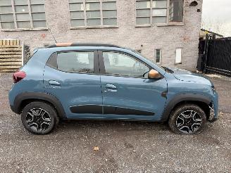 krockskadad bil auto Dacia Spring SPRING EXTREME 2023/10