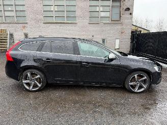 Unfallwagen Volvo V-60 V 60 R-DESIGN 2014/10
