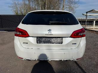 Peugeot 308 II SW STYLE picture 15
