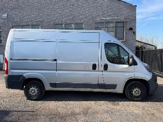 krockskadad bil bedrijf Peugeot Boxer 3.0 HDIPACK CD AIRCO 2016/5