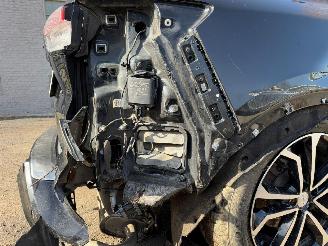 Ford Kuga ST-LINE X picture 16