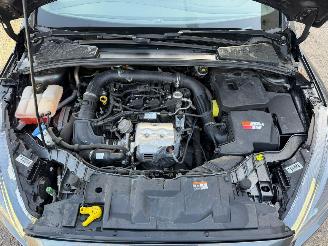 Ford Focus ST-LINE picture 6